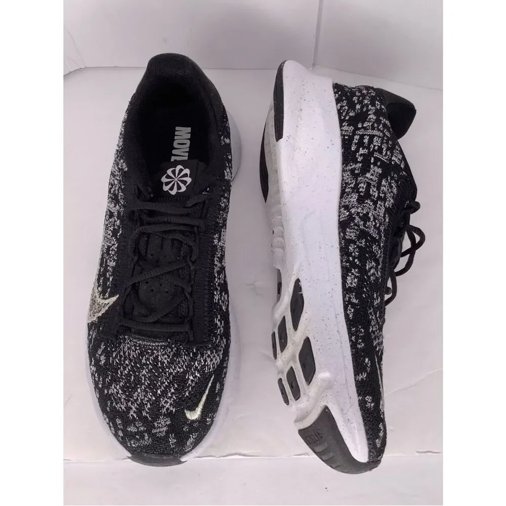 Nike Black/White Cross Training Running Women’s Low Top Sneakers Sz 7